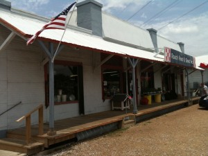 farm roach feed front of store